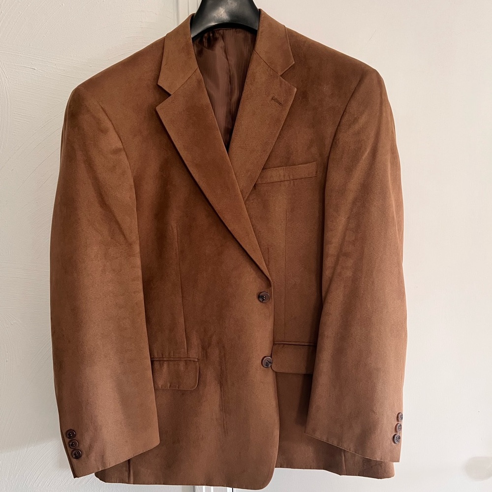 Men’s brown suede sport coat